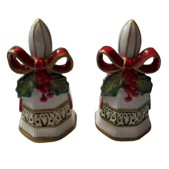 Fritz and Floyd 2004c handcrafted Christmas Bells salt and pepper shakers - Picture 2 of 4